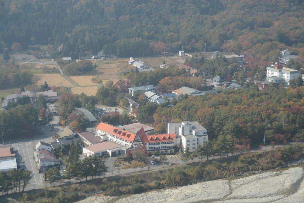Kurobe Kanko Hotel Оматі Екстер'єр фото