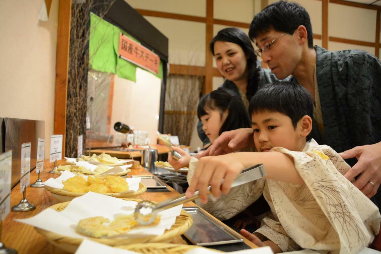 Kurobe Kanko Hotel Оматі Екстер'єр фото