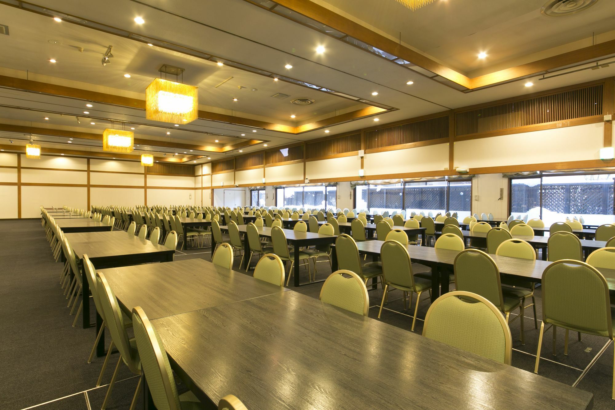 Kurobe Kanko Hotel Оматі Екстер'єр фото