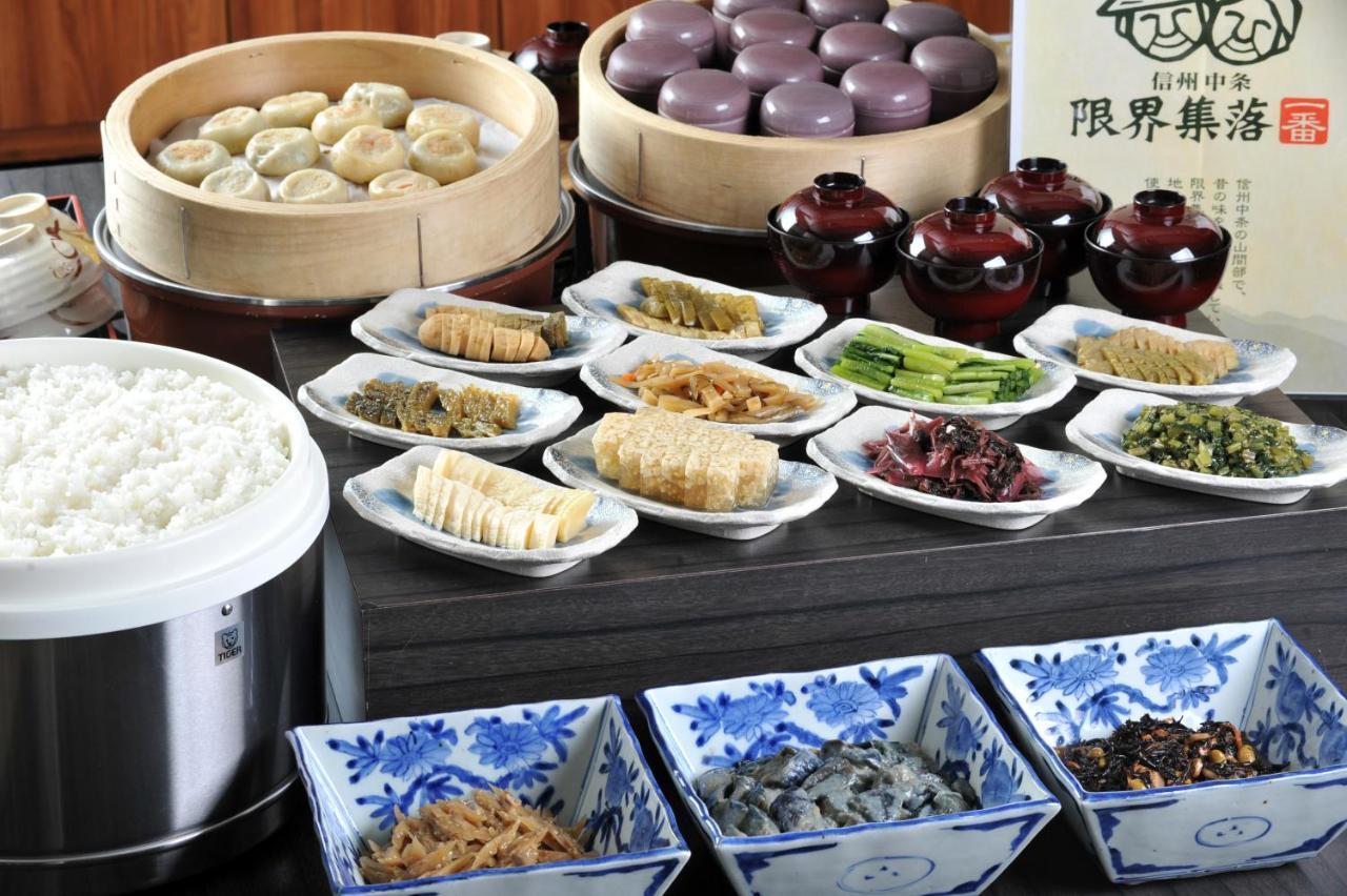 Kurobe Kanko Hotel Оматі Екстер'єр фото